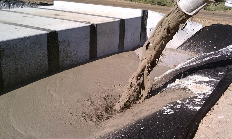 روان کننده بتن